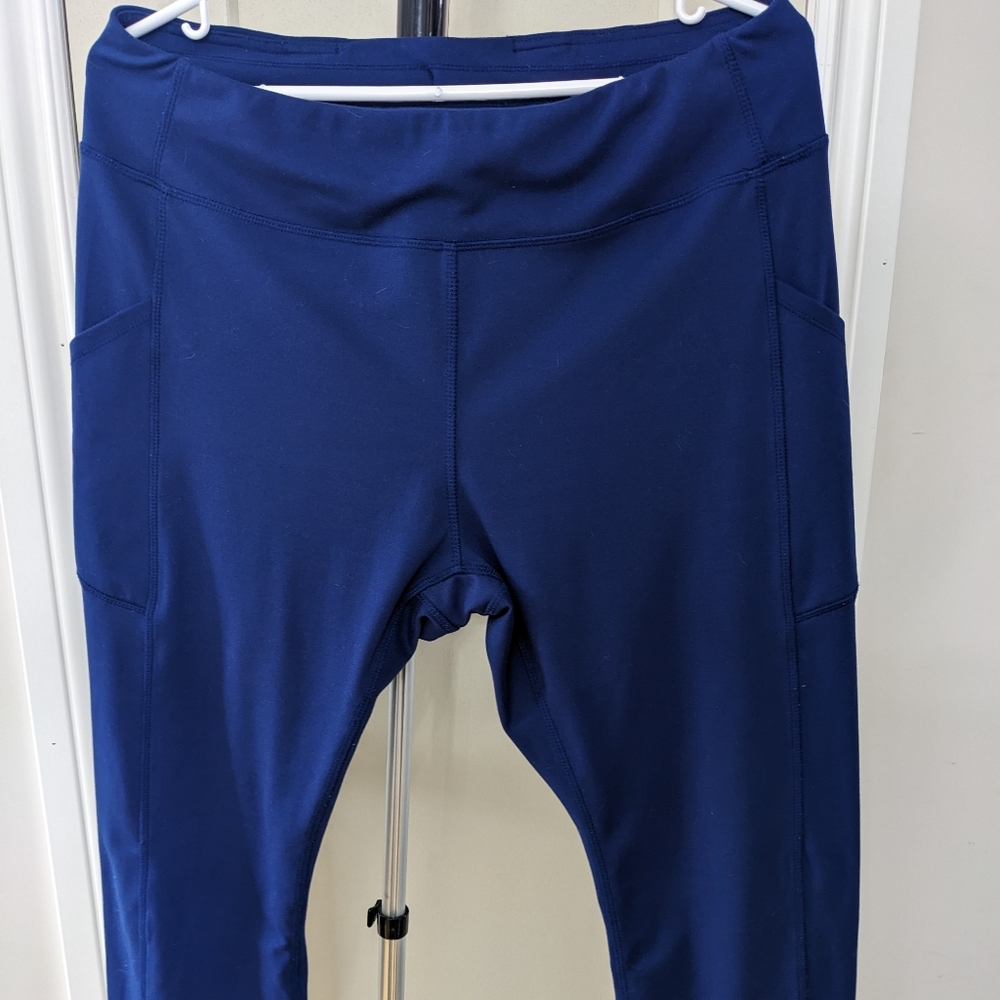 Claire Desjardins Workout Leggings